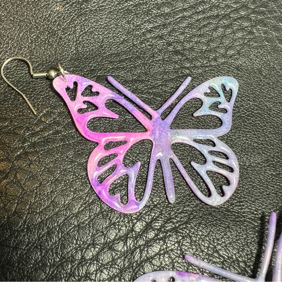 Handmade die cut paper butterfly water colored large dangle earrings - Picture 2 of 5